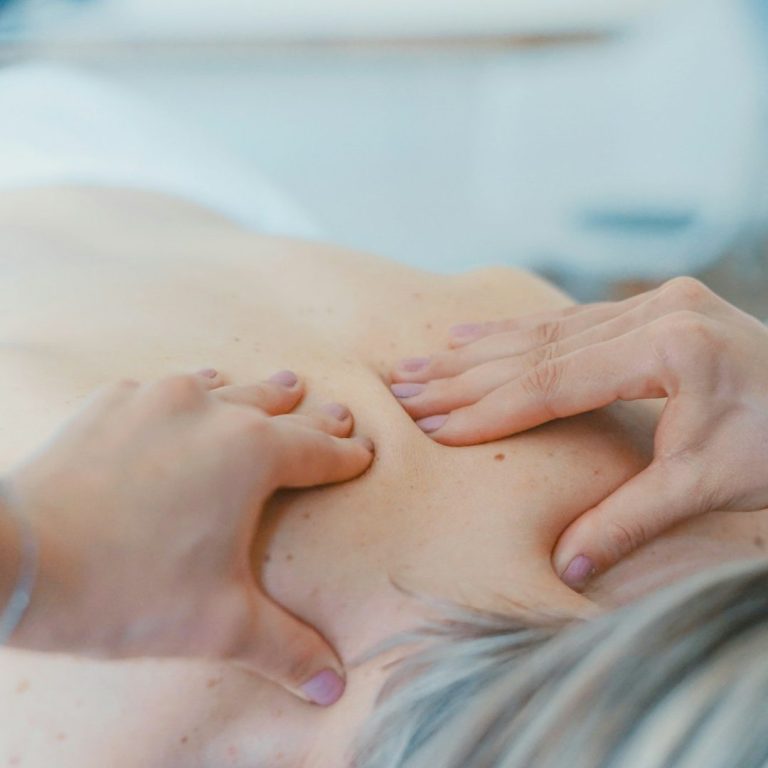 Rückenmassage Massage vom Rücken